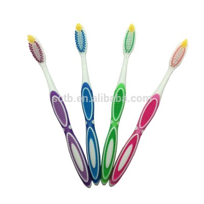 China Manufacturer Wholesale Cheap Plastic Adult Toothbrush